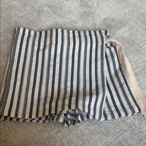 Urban outfitter skort